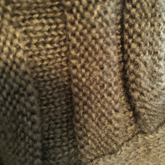 Sweater wrap - Picture 3 of 3